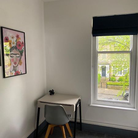 Dragon Parade Apartment Harrogate Ngoại thất bức ảnh